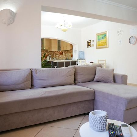 Tirana Centre Lions Gate 1 Apartment Екстериор снимка