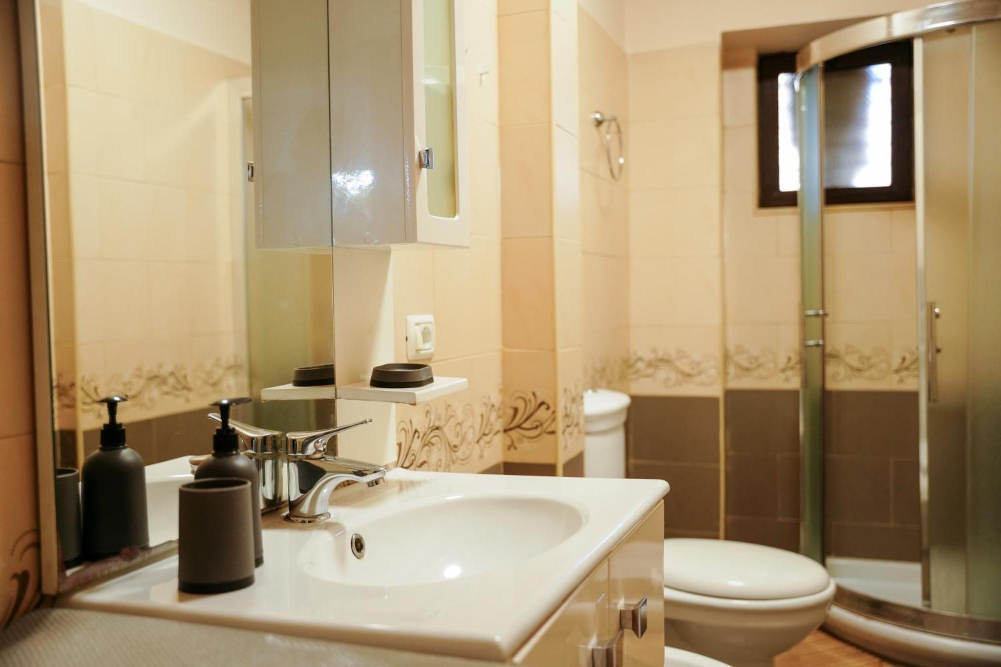 Tirana Centre Lions Gate 1 Apartment Екстериор снимка