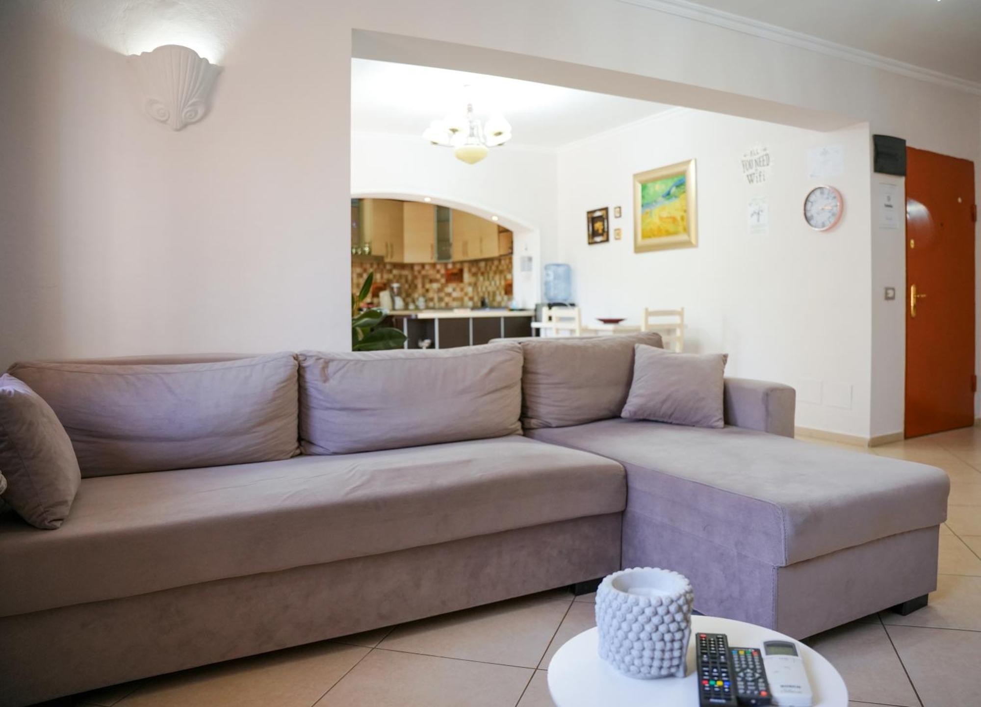 Tirana Centre Lions Gate 1 Apartment Екстериор снимка