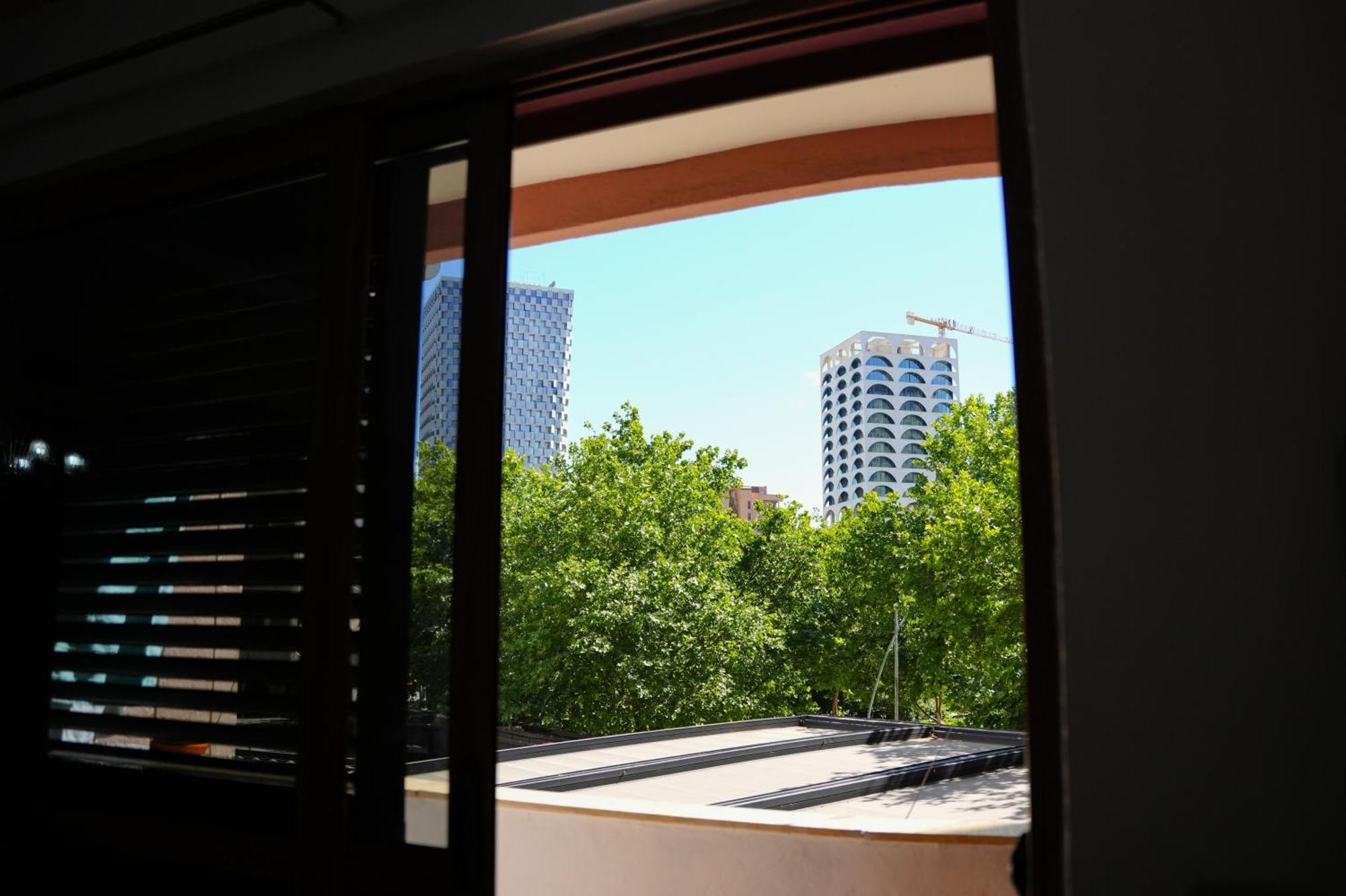 Tirana Centre Lions Gate 1 Apartment Екстериор снимка